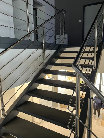 2. galéria kép Niro Glass Design